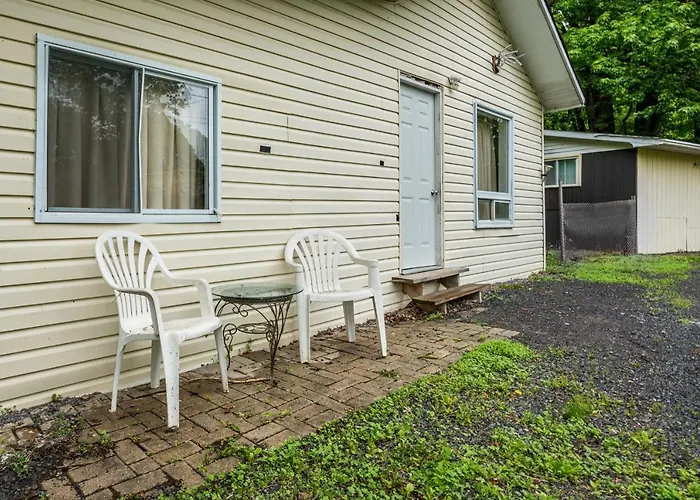 Long Sault Motel
